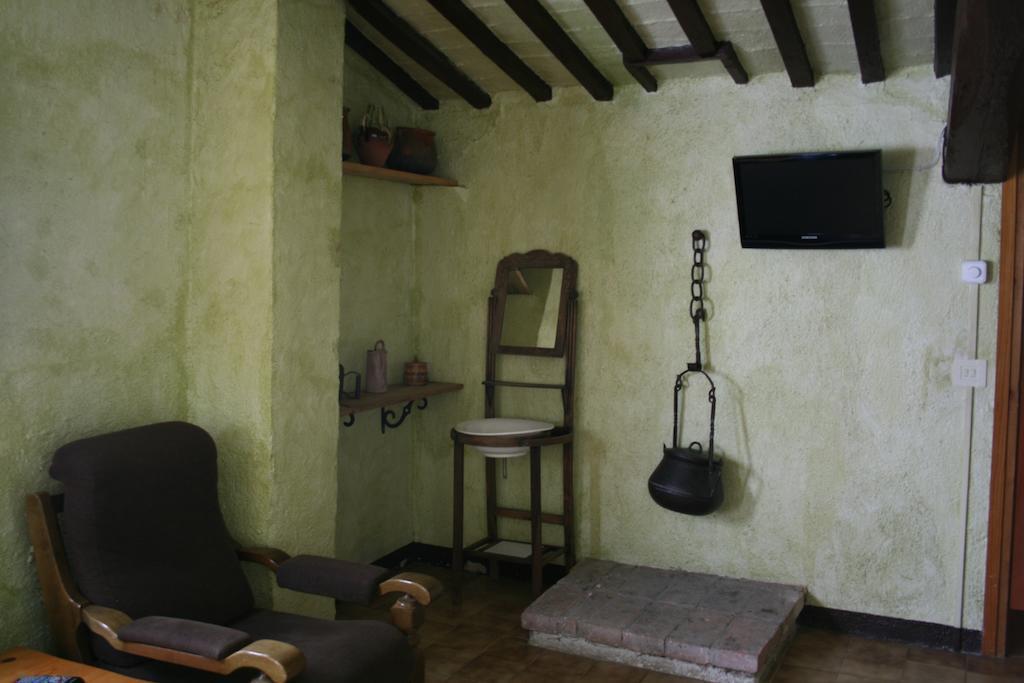 Cal Cisteller Villa Gironella Phòng bức ảnh
